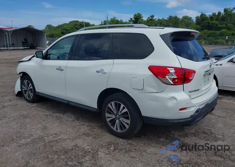 2017 Nissan Pathfinder Sv z USA, uszkodzony, nr VIN 5N1DR2MM9HC646272